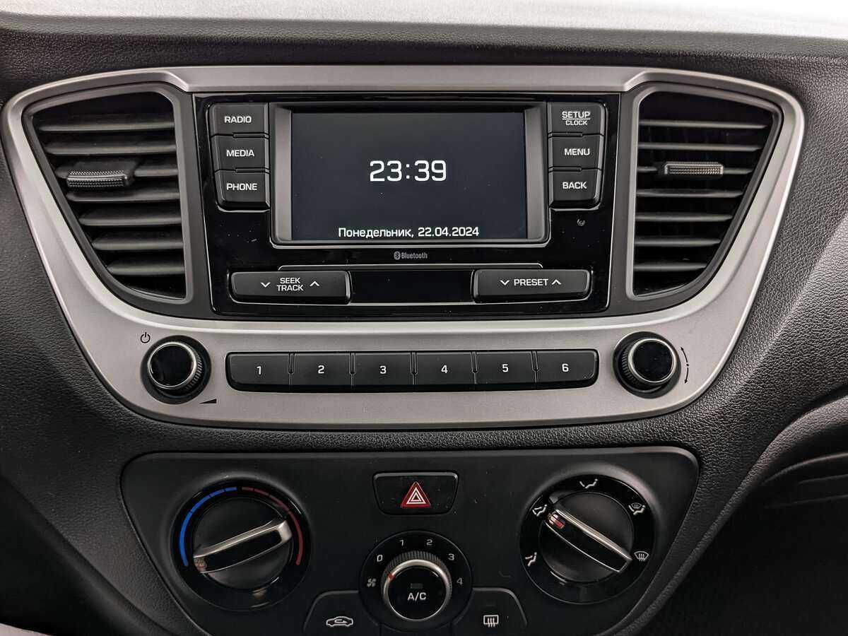 Купить Hyundai Solaris, 2018, 62 910 км.. Фото: #16