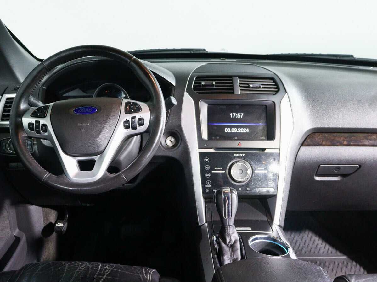 Купить Ford Explorer, 2012, 131 286 км.. Фото: #11
