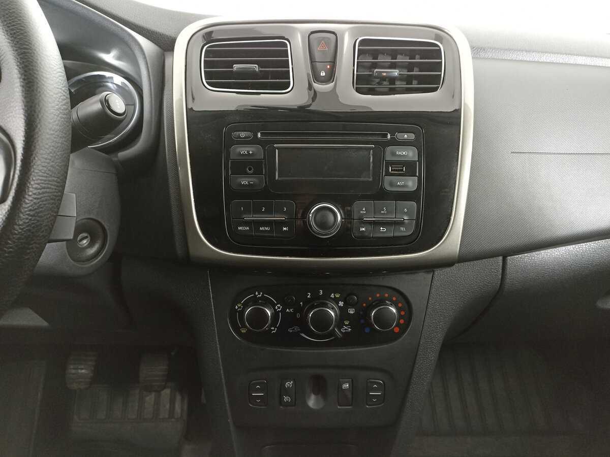 Купить Renault Logan, 2015, 87 501 км.. Фото: #13