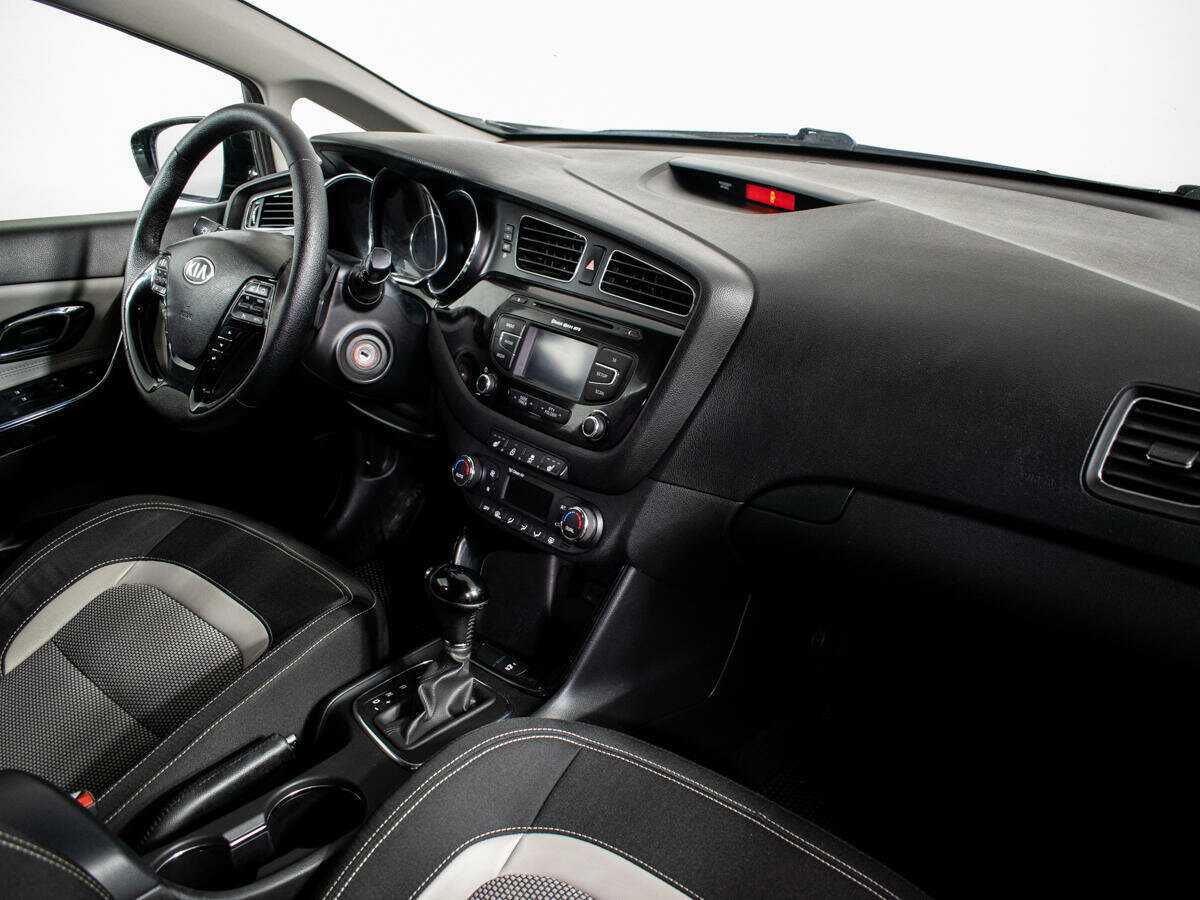Купить Kia Ceed, 2014, 224 105 км.. Фото: #6