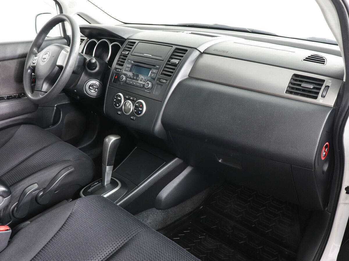 Купить Nissan Tiida, 2013, 181 715 км.. Фото: #9