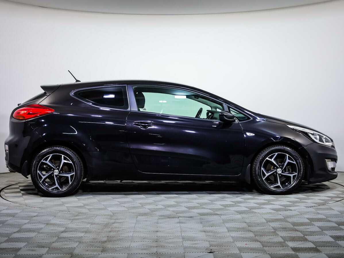 Купить Kia Ceed, 2013, 142 913 км.. Фото: #2