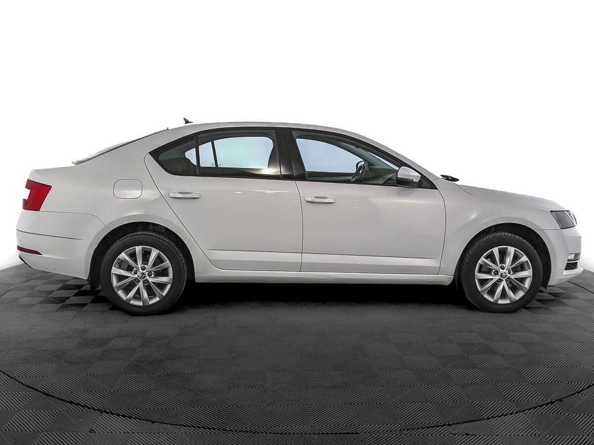 Купить Skoda Octavia, 2019, 146 821 км.. Фото: #3
