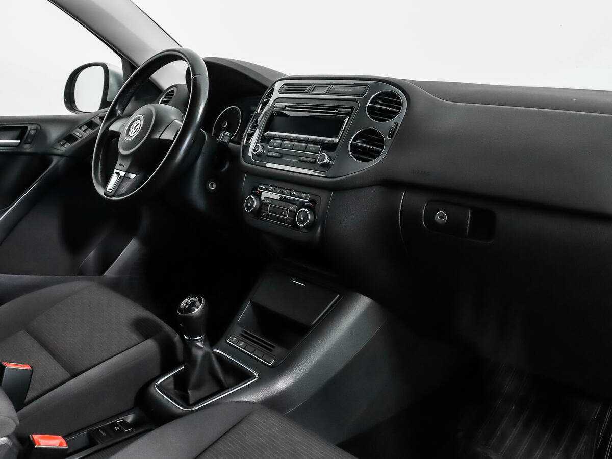 Купить Volkswagen Tiguan, 2014, 125 980 км.. Фото: #10