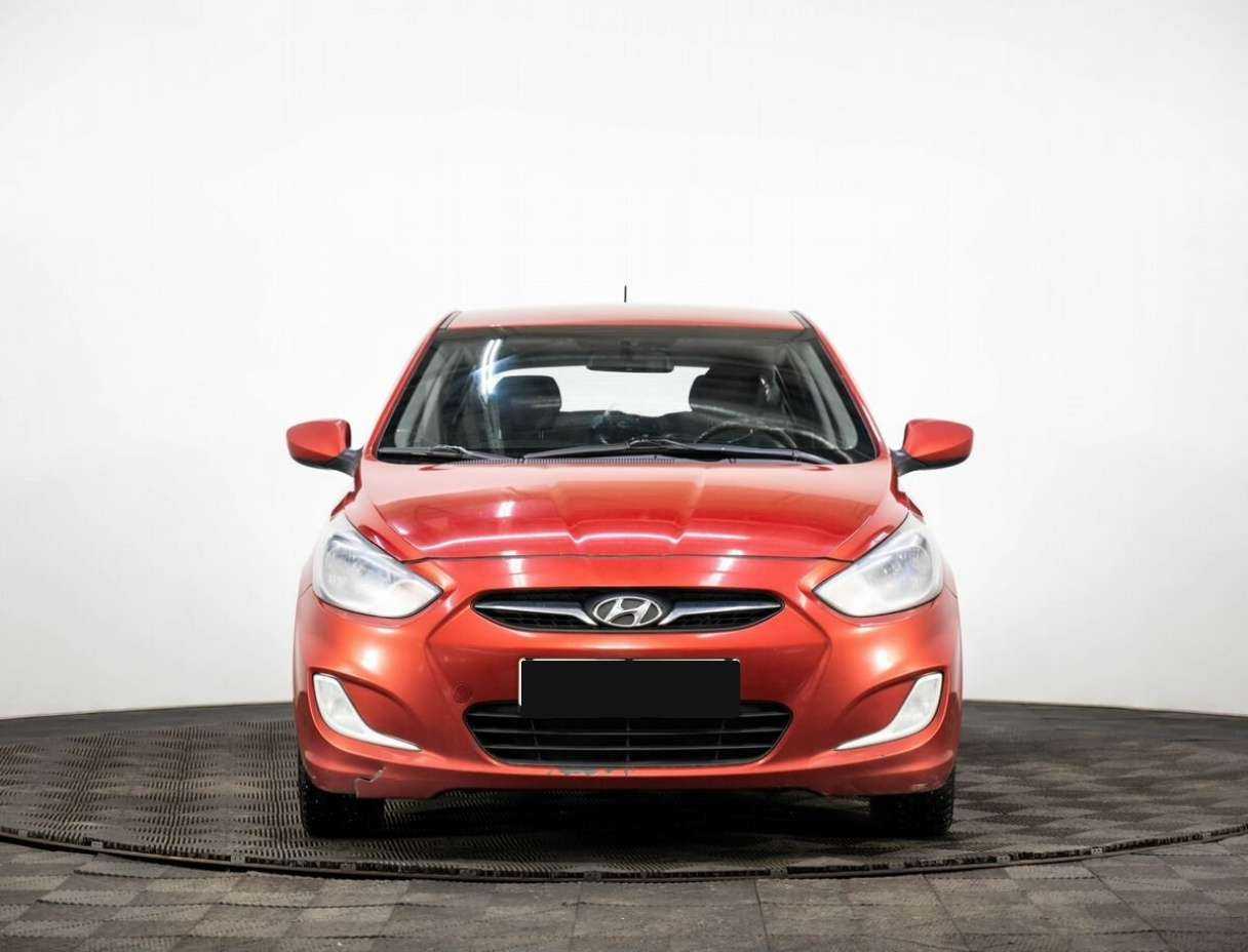 Купить Hyundai Solaris, 2012, 263 000 км.. Посмотреть фото