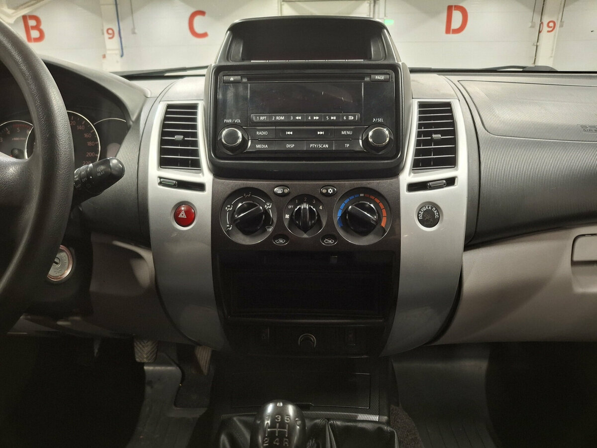 Купить Mitsubishi Pajero Sport, 2014, 228 679 км.. Фото: #14