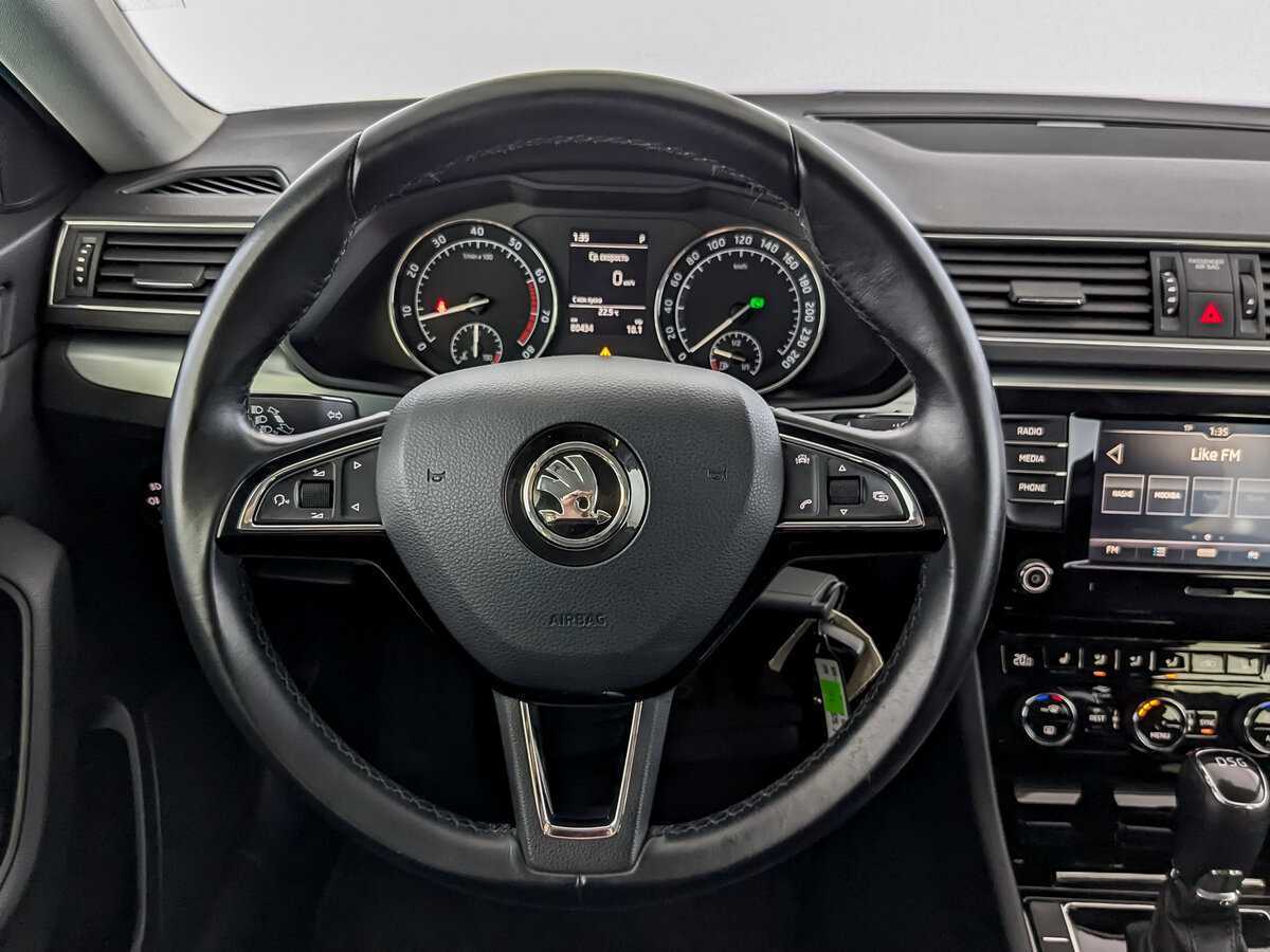 Купить Skoda Superb, 2018, 80 419 км.. Фото: #18