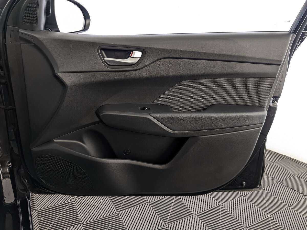 Купить Hyundai Solaris, 2019, 80 271 км.. Фото: #20