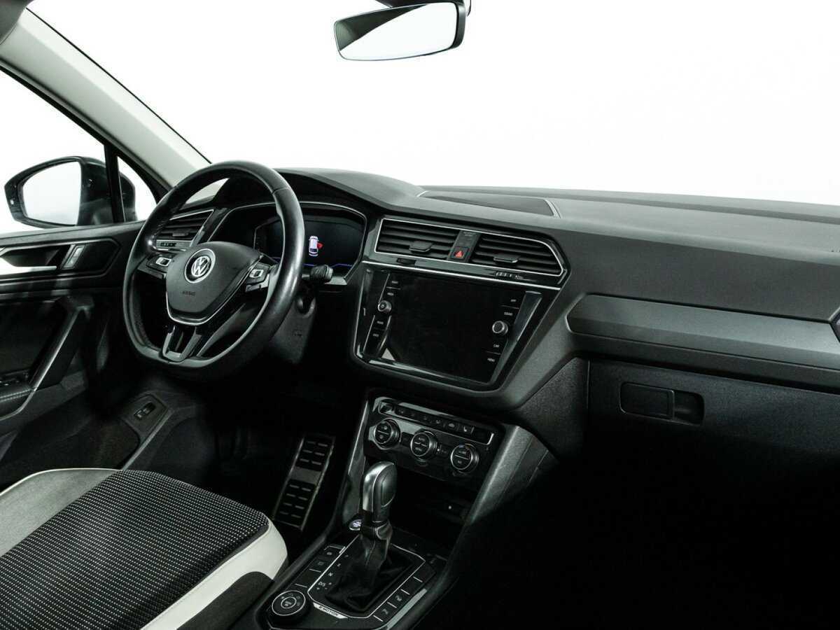 Купить Volkswagen Tiguan, 2020, 114 787 км.. Фото: #8