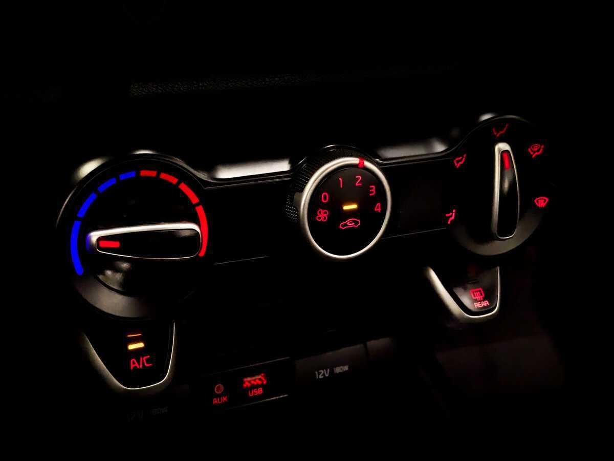 Купить Kia Rio, 2020, 184 175 км.. Фото: #21