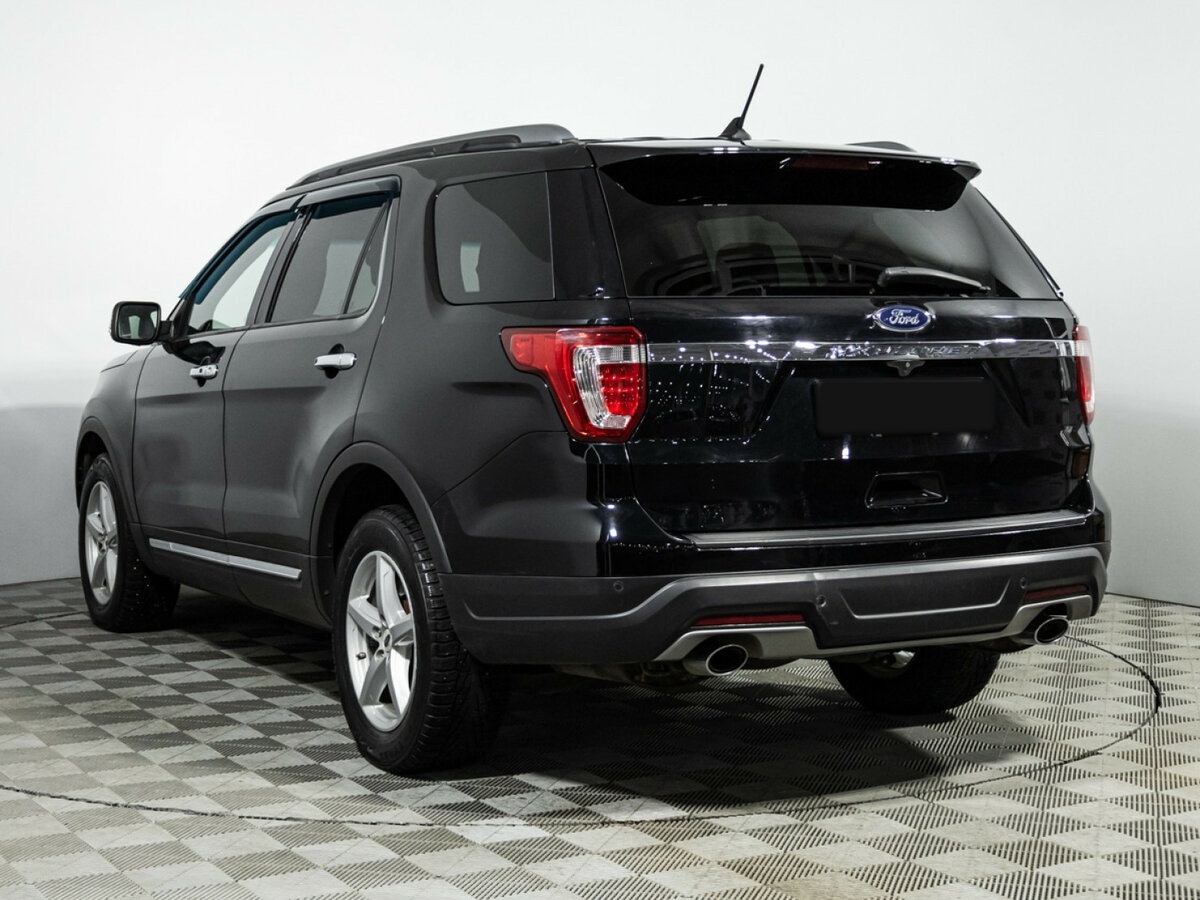 Купить Ford Explorer, 2018, 146 961 км.. Фото: #5