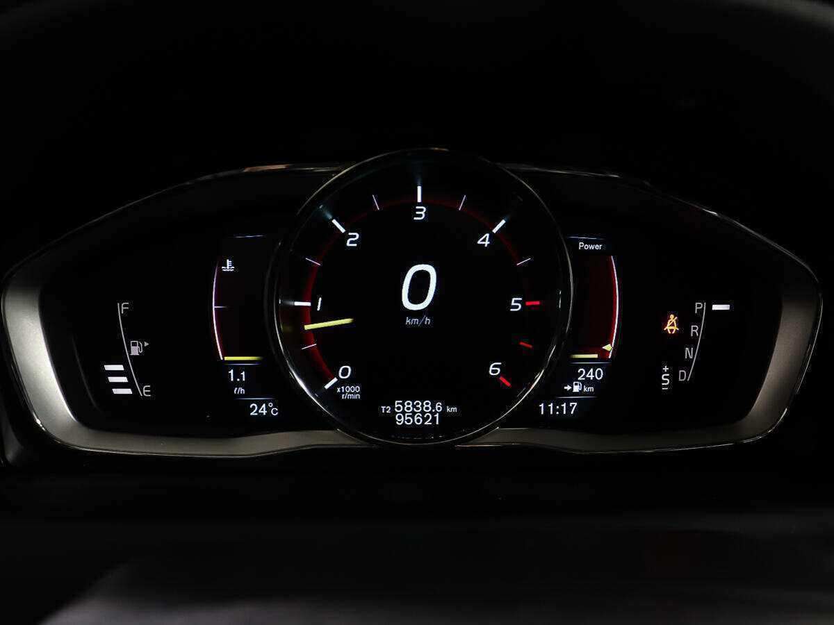 Купить Volvo XC60, 2015, 95 593 км.. Фото: #13