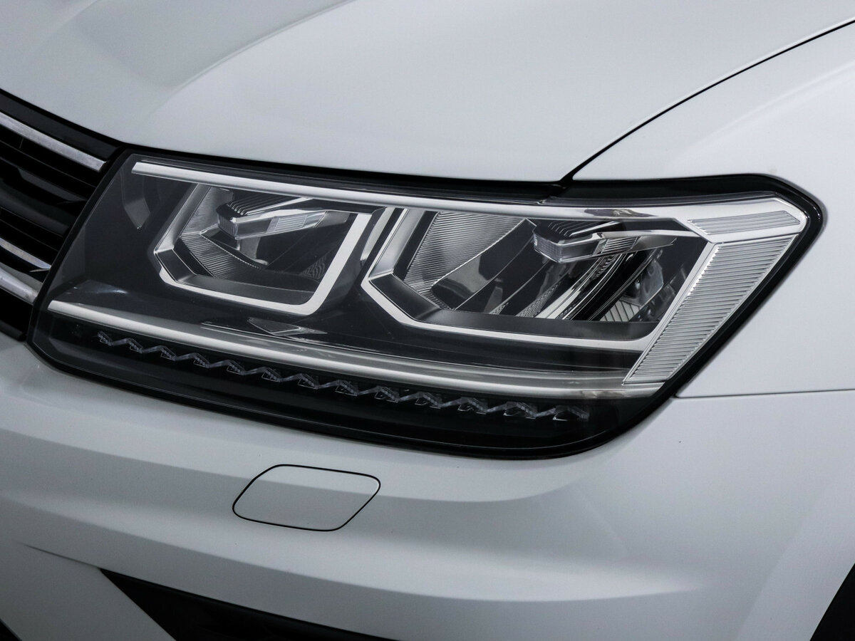 Купить Volkswagen Tiguan, 2020, 45 114 км.. Фото: #13