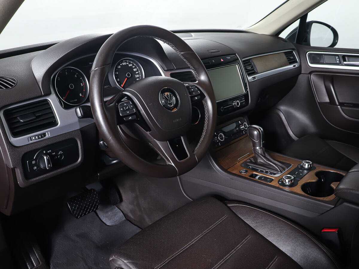 Купить Volkswagen Touareg, 2013, 117 893 км.. Фото: #12