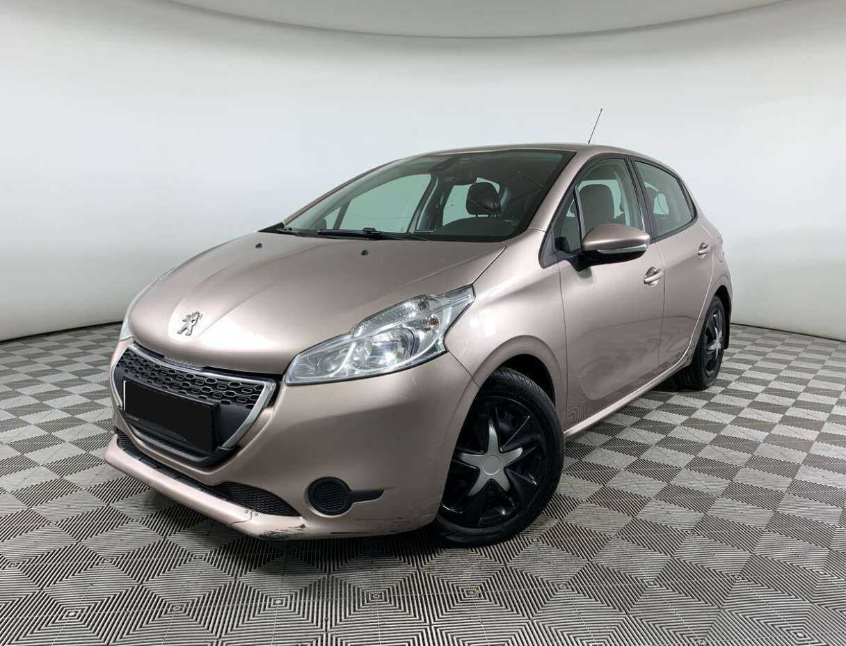 Купить Peugeot 208, 2013, 146 165 км.. Посмотреть фото