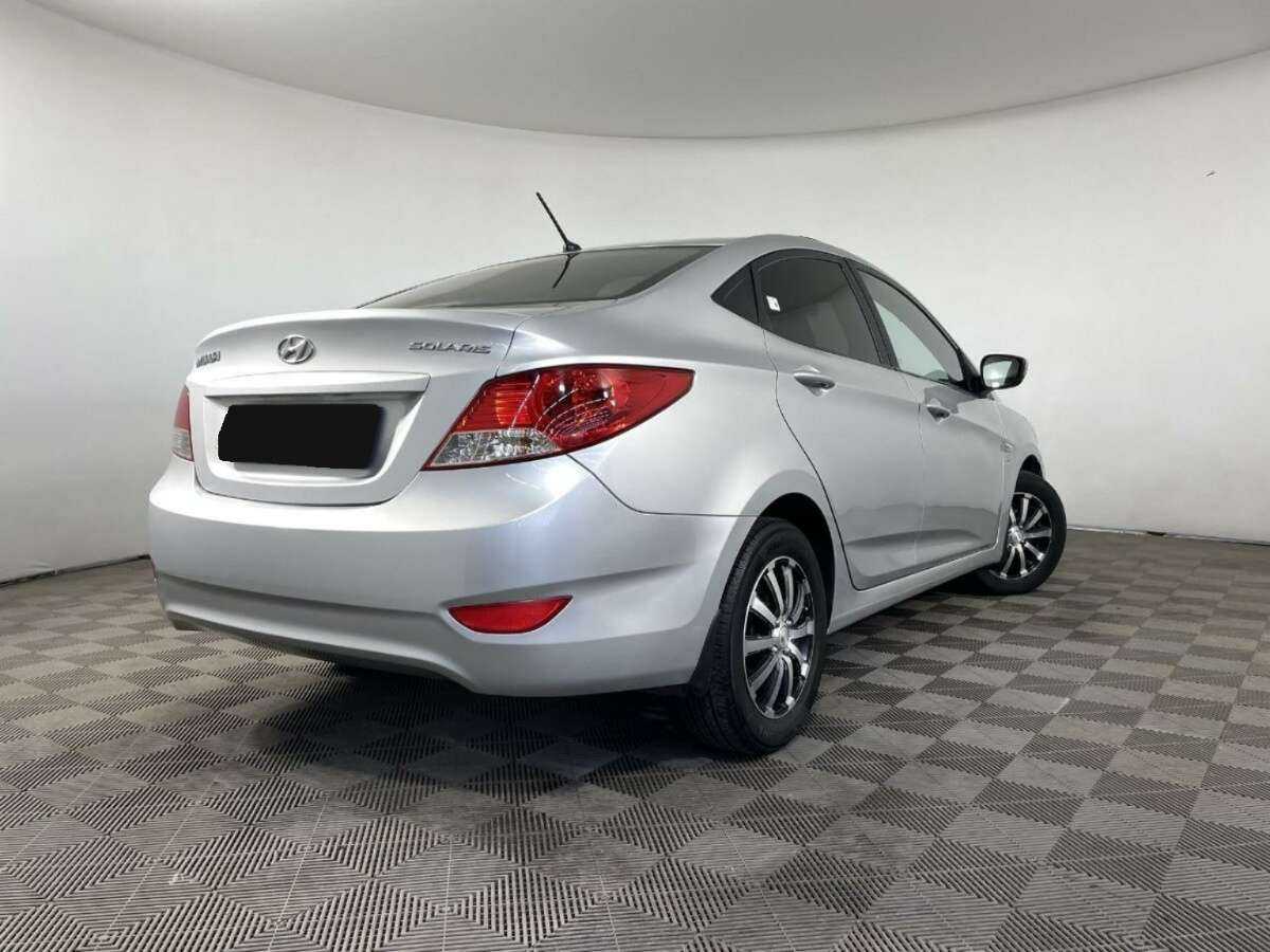 Купить Hyundai Solaris, 2014, 184 610 км.. Фото: #5