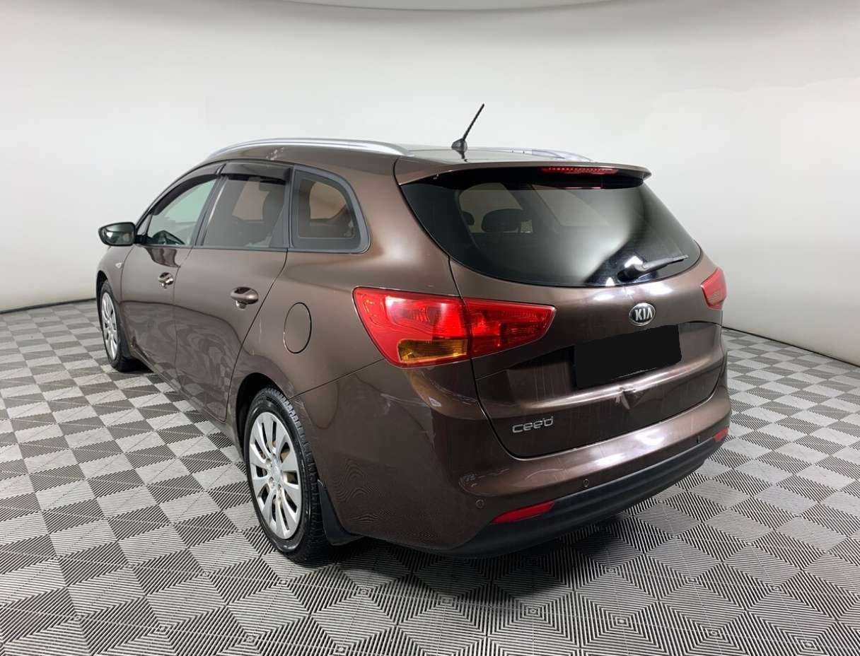 Купить Kia Ceed, 2014, 145 937 км.. Фото: #6