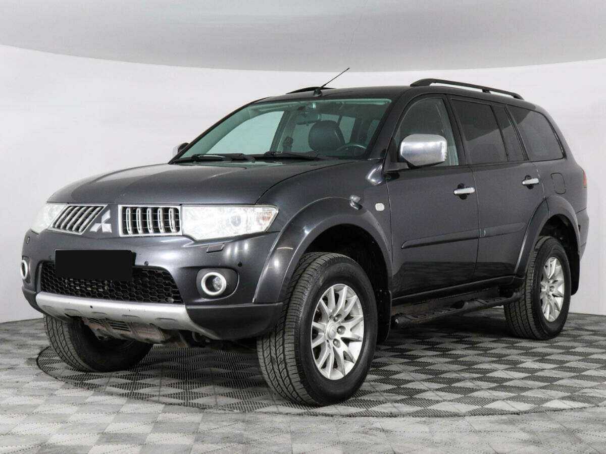 Купить Mitsubishi Pajero Sport, 2012, 237 627 км.. Посмотреть фото