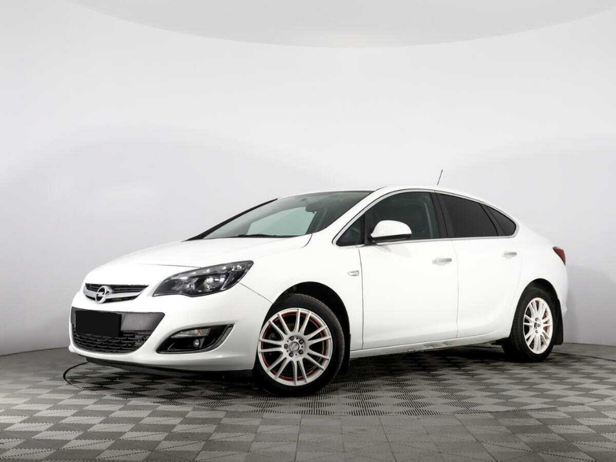 Купить Opel Astra, 2013, 100 248 км.. Посмотреть фото