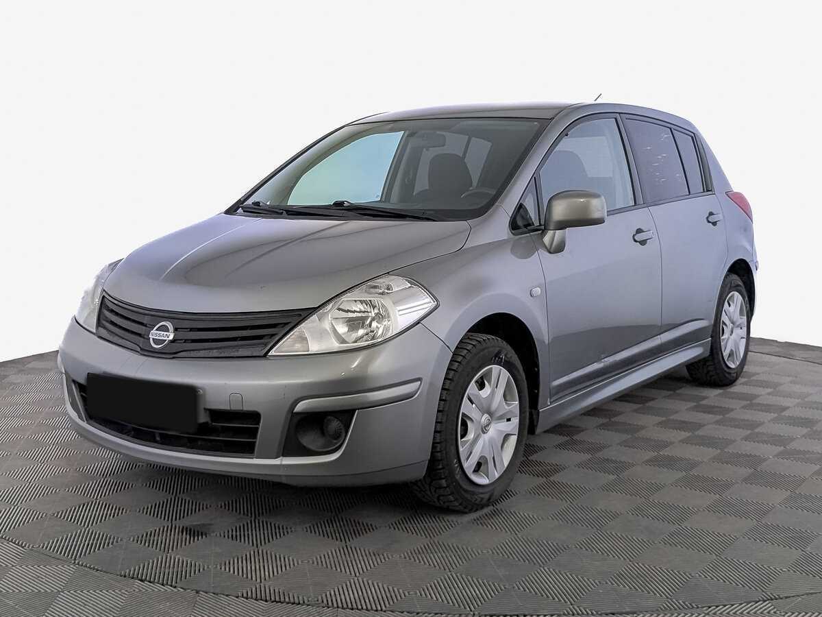 Купить Nissan Tiida, 2013, 128 468 км.. Посмотреть фото