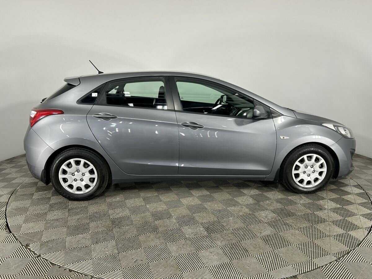 Купить Hyundai i30, 2012, 145 241 км.. Фото: #3