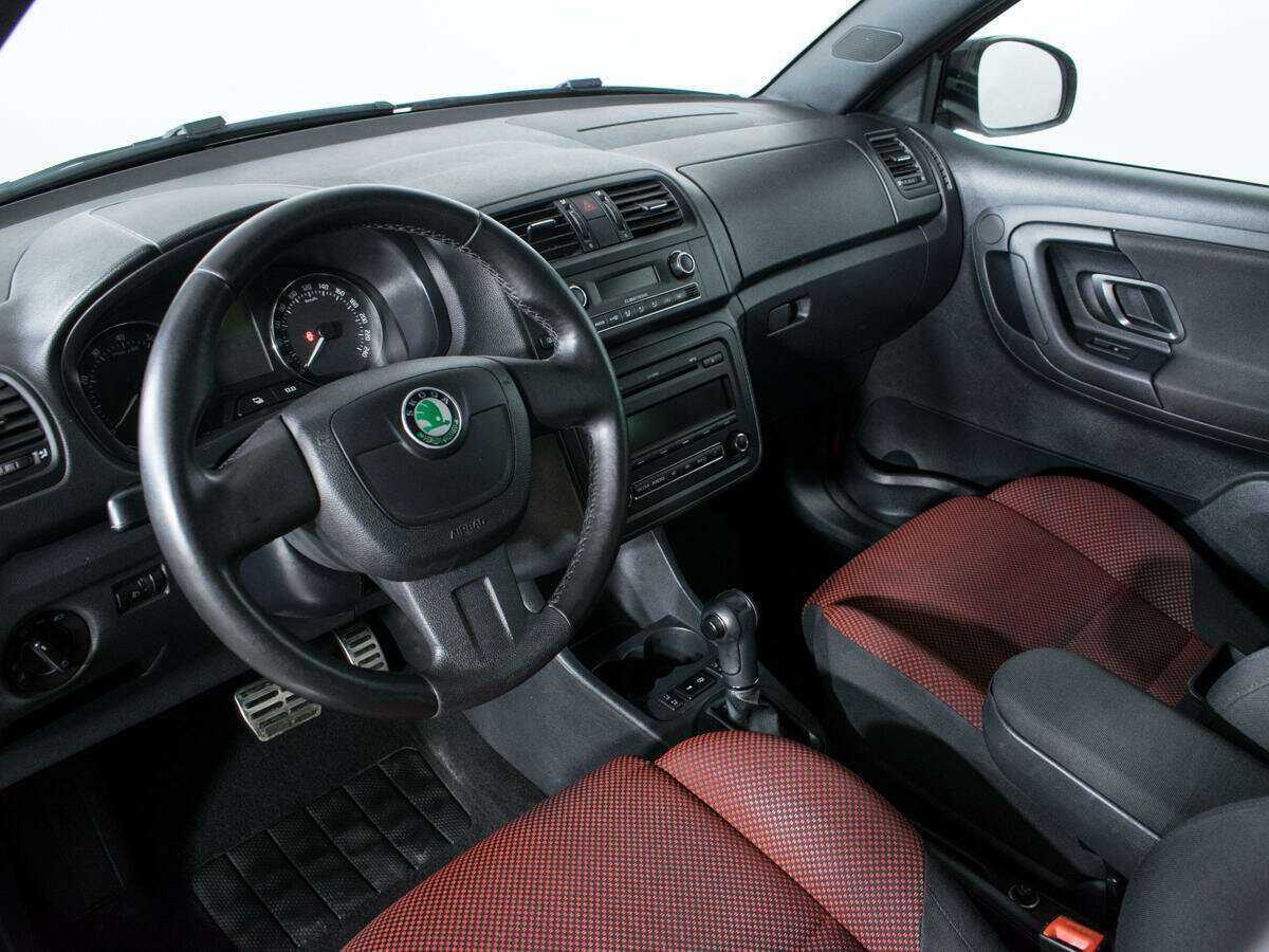 Купить Skoda Fabia, 2012, 127 653 км.. Фото: #12