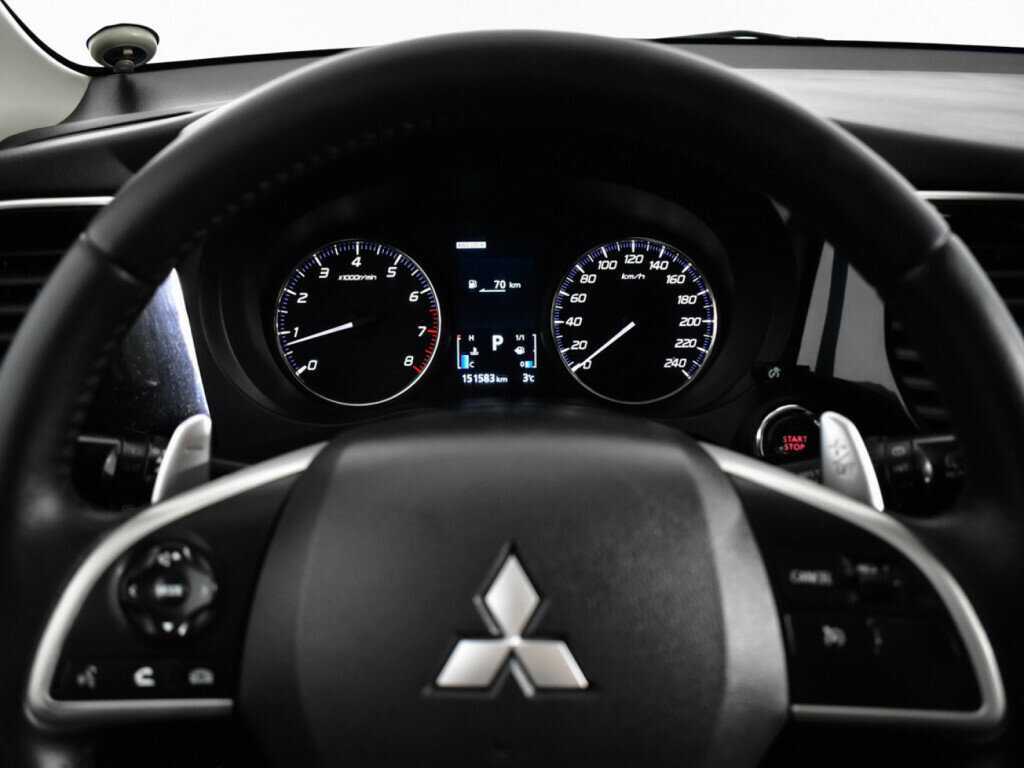 Купить Mitsubishi Outlander, 2012, 151 581 км.. Фото: #10