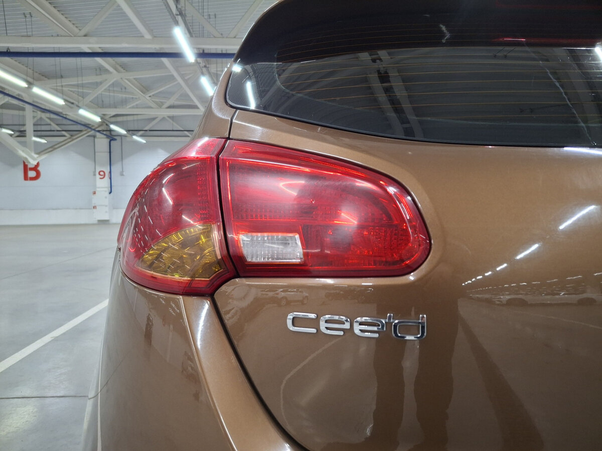 Купить Kia Ceed, 2015, 111 891 км.. Фото: #8