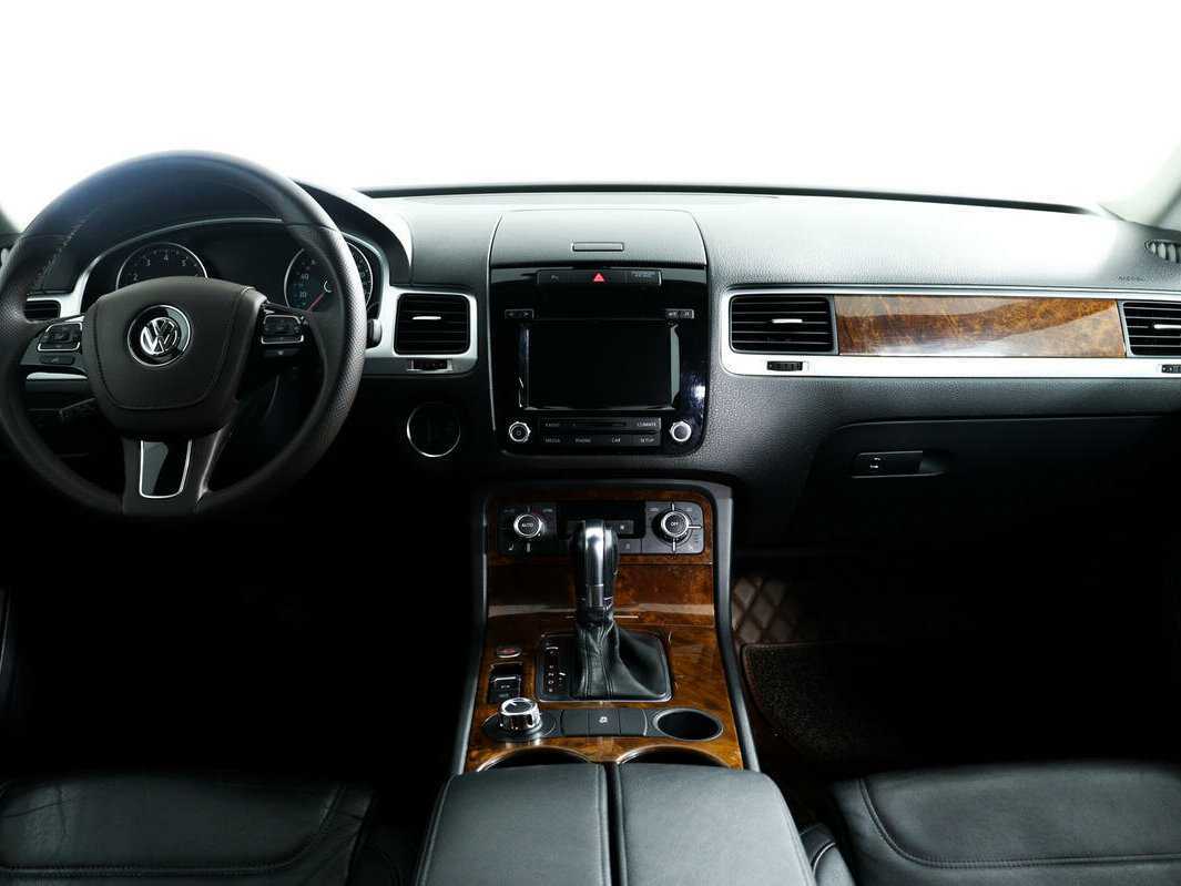 Купить Volkswagen Touareg, 2012, 168 392 км.. Фото: #10