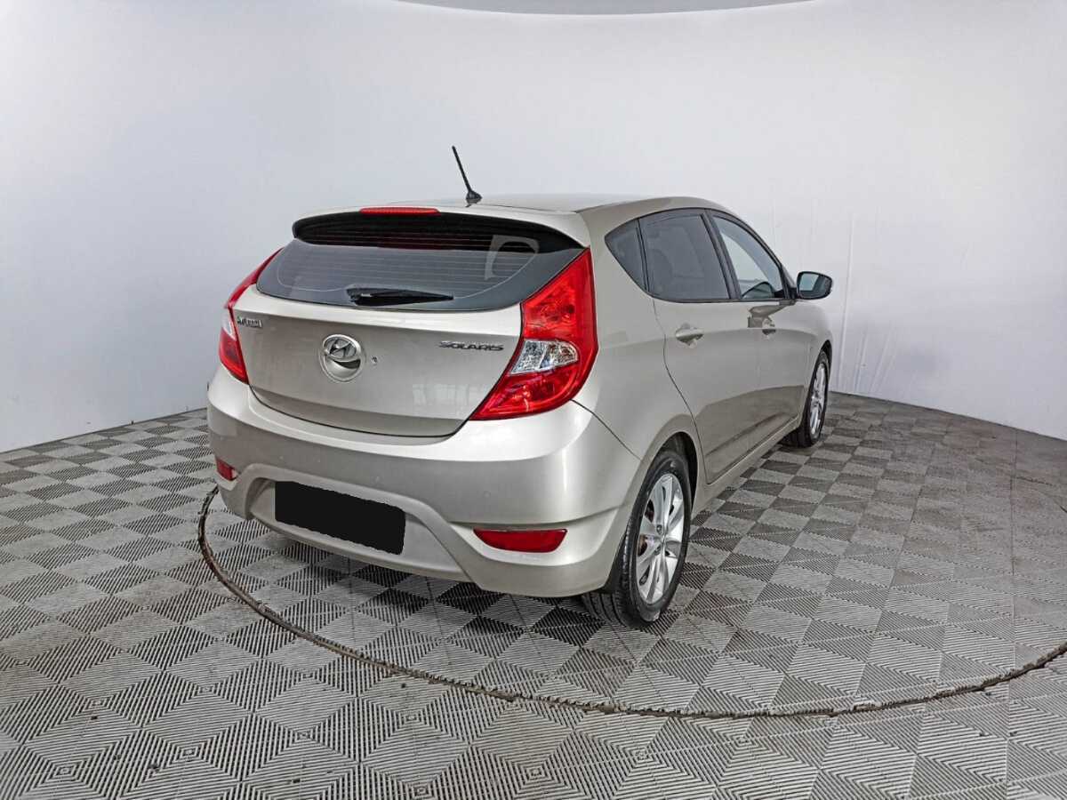 Купить Hyundai Solaris, 2012, 112 470 км.. Фото: #4