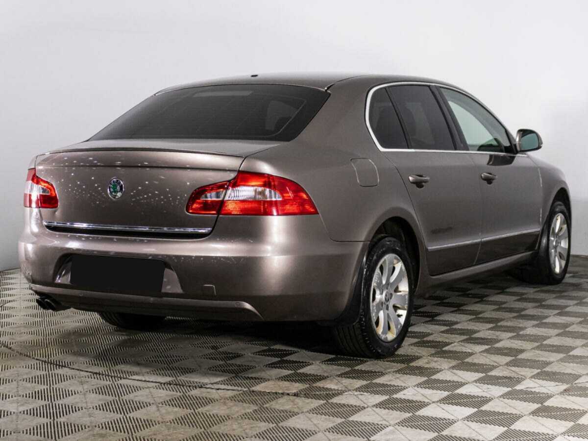 Купить Skoda Superb, 2012, 214 128 км.. Фото: #4