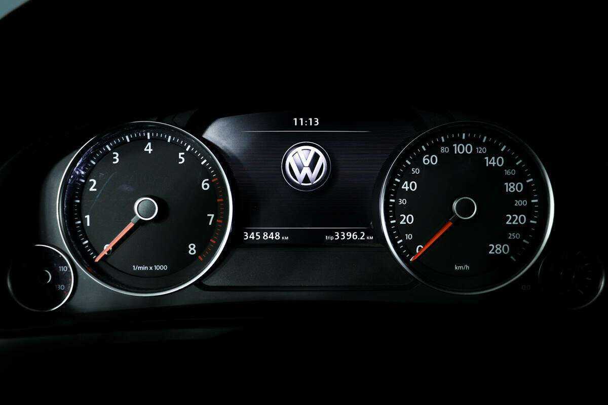 Купить Volkswagen Touareg, 2012, 345 435 км.. Фото: #9