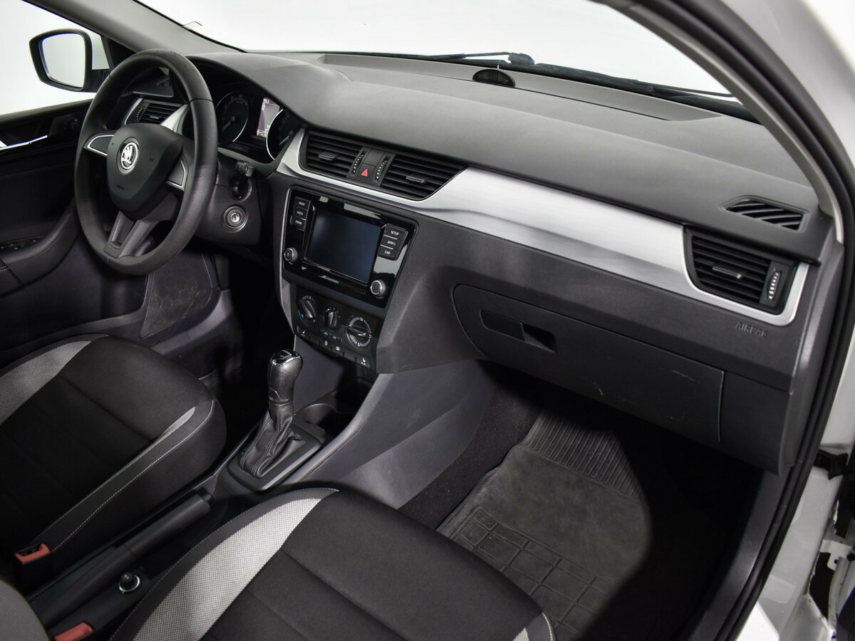 Купить Skoda Rapid, 2018, 127 000 км.. Фото: #11