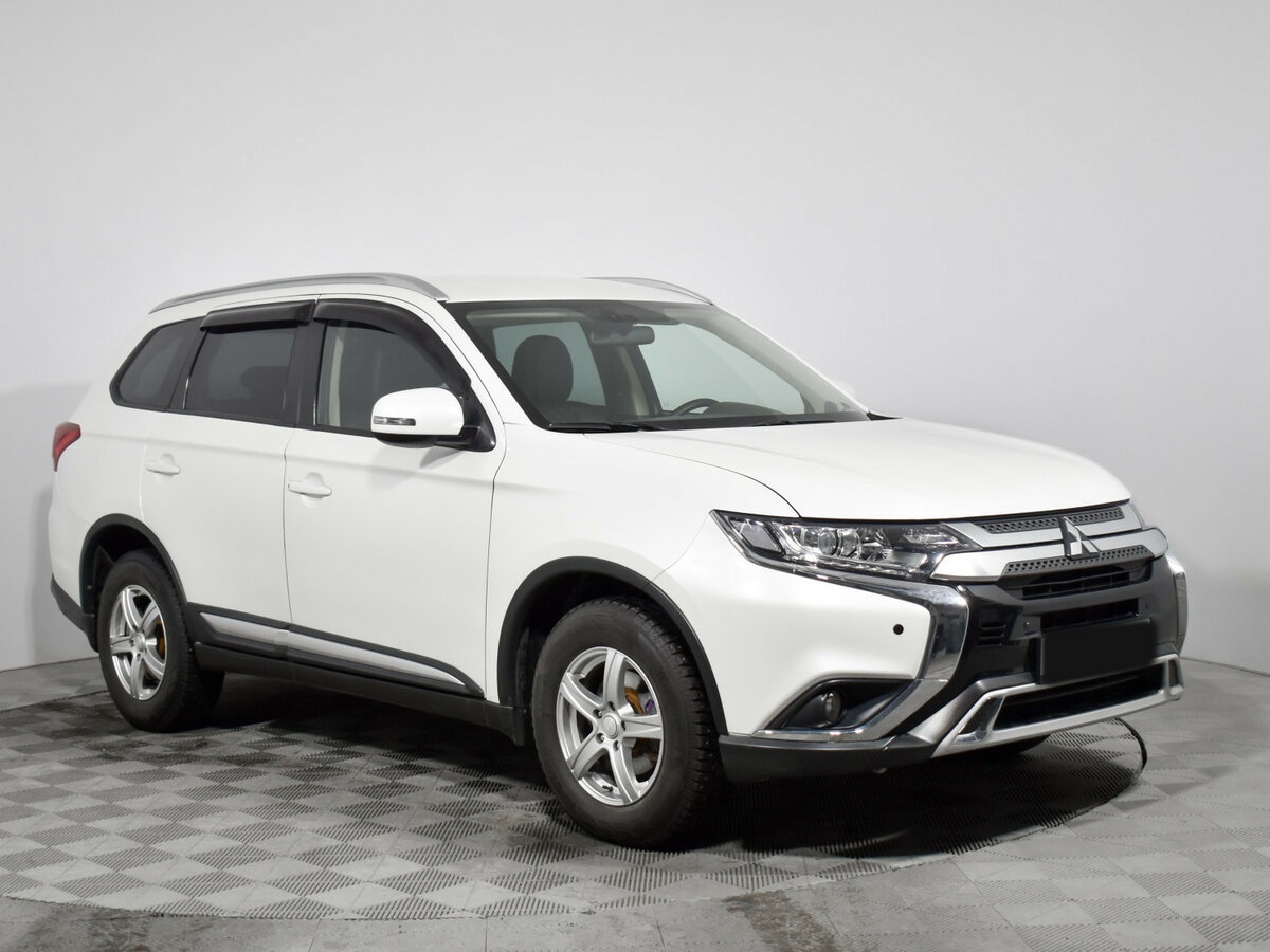 Купить Mitsubishi Outlander, 2019, 70 374 км.. Фото: #2