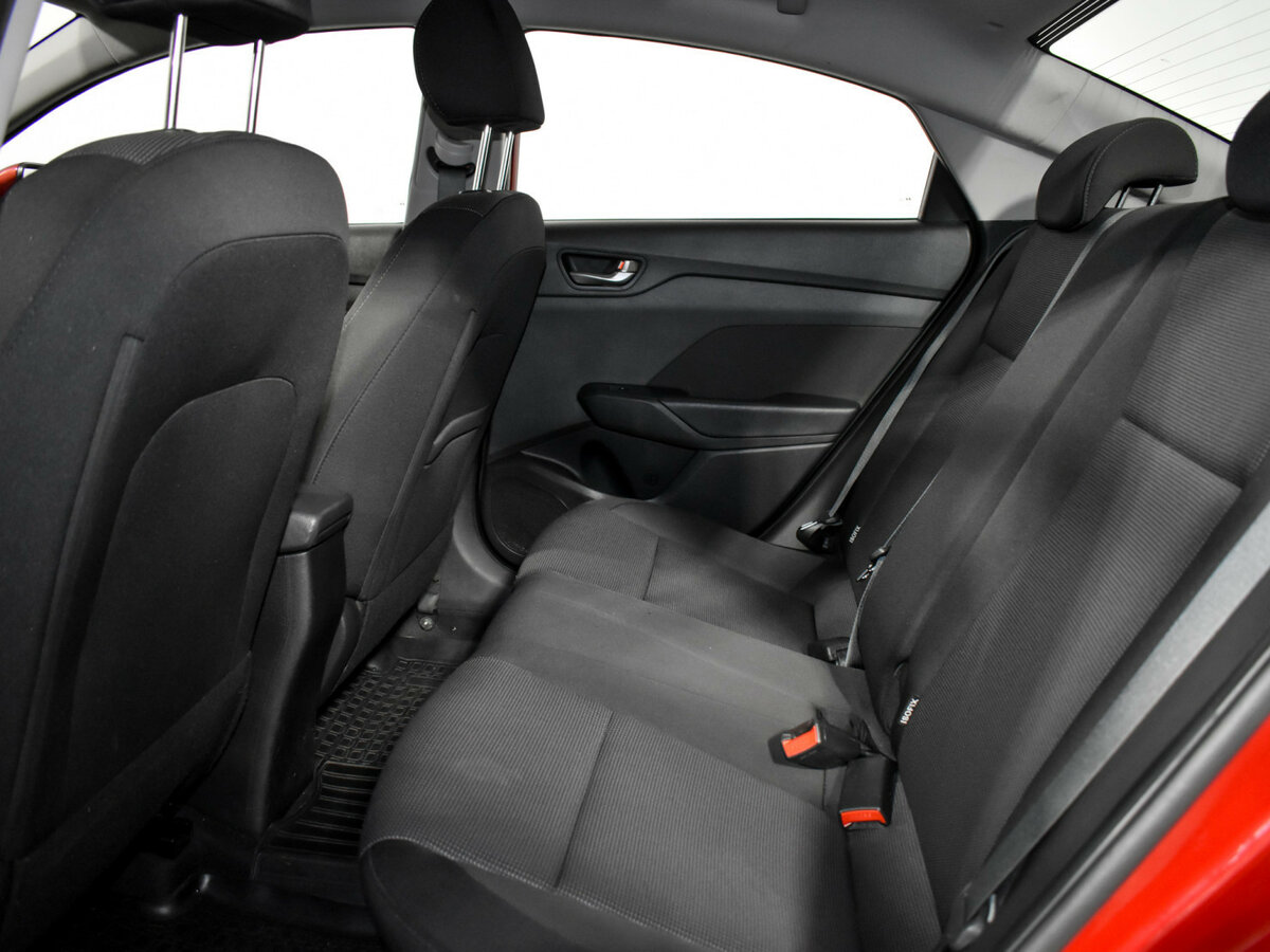 Купить Hyundai Solaris, 2017, 64 455 км.. Фото: #10