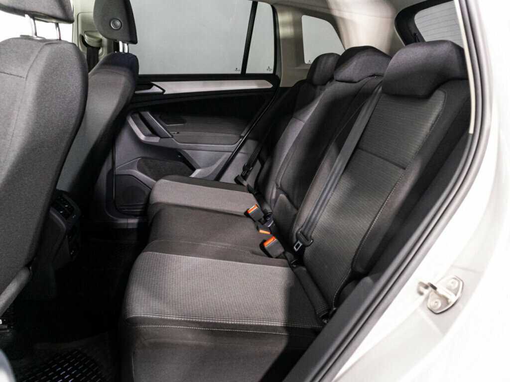 Купить Volkswagen Tiguan, 2021, 47 634 км.. Фото: #9