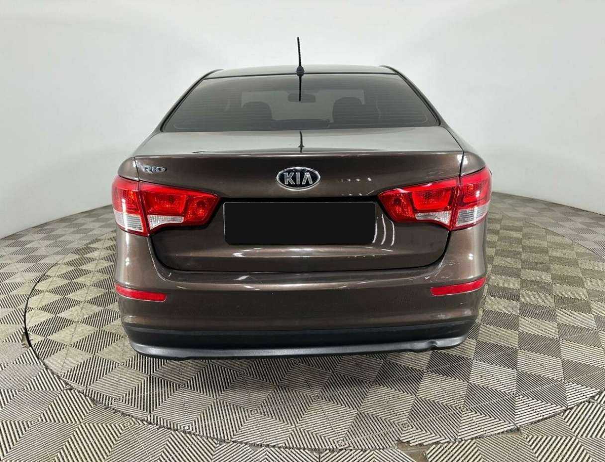 Купить Kia Rio, 2015, 230 789 км.. Фото: #2