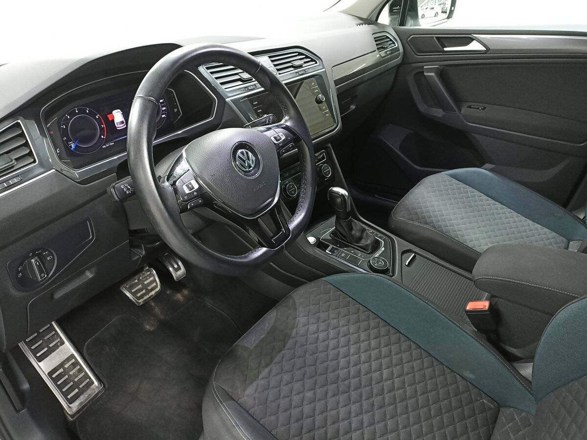 Купить Volkswagen Tiguan, 2020, 21 395 км.. Фото: #15