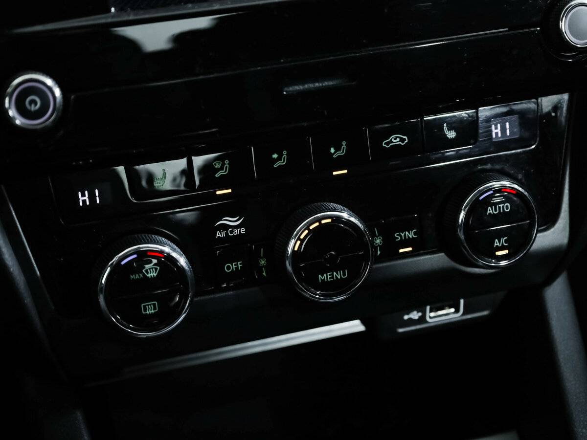 Купить Skoda Octavia, 2020, 211 405 км.. Фото: #15