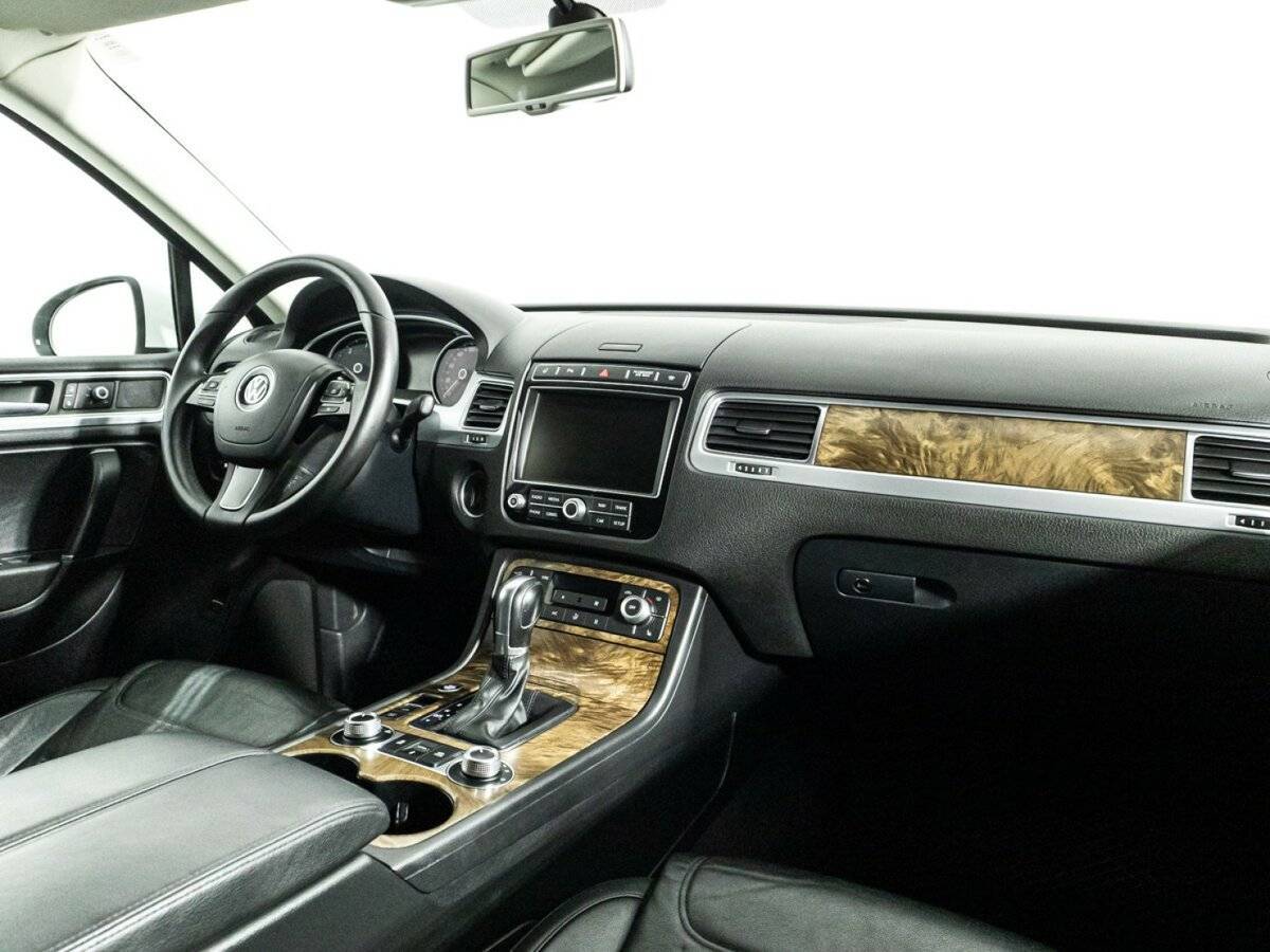 Купить Volkswagen Touareg, 2015, 187 303 км.. Фото: #8