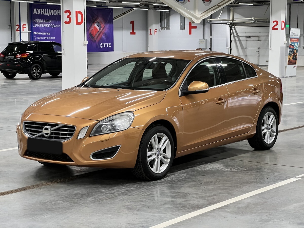 Купить Volvo S60, 2012, 172 631 км.. Посмотреть фото