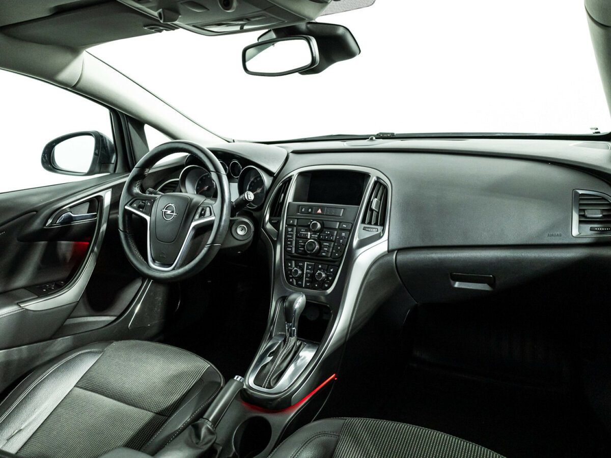 Купить Opel Astra, 2012, 122 744 км.. Фото: #8