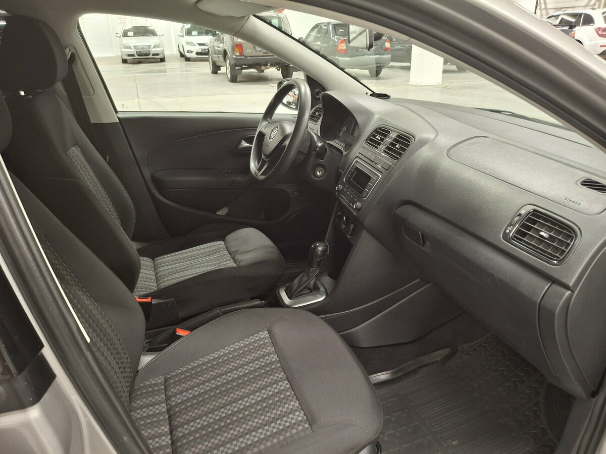 Купить Volkswagen Polo, 2018, 113 525 км.. Фото: #10