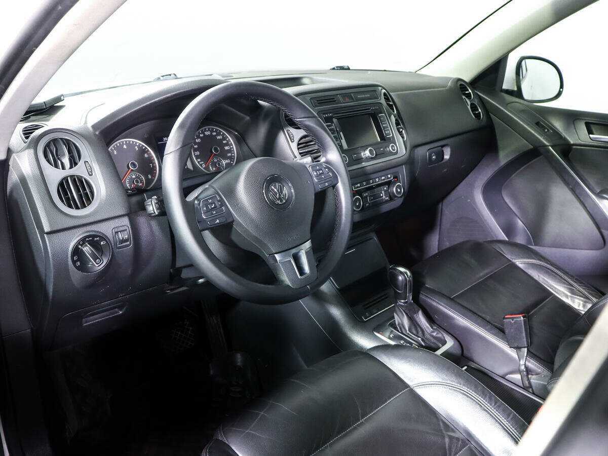 Купить Volkswagen Tiguan, 2012, 232 365 км.. Фото: #11