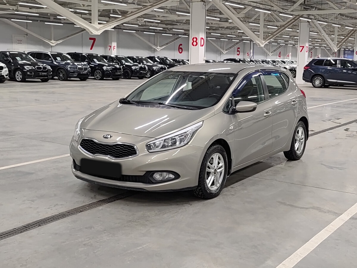 Купить Kia Ceed, 2012, 84 618 км.. Посмотреть фото