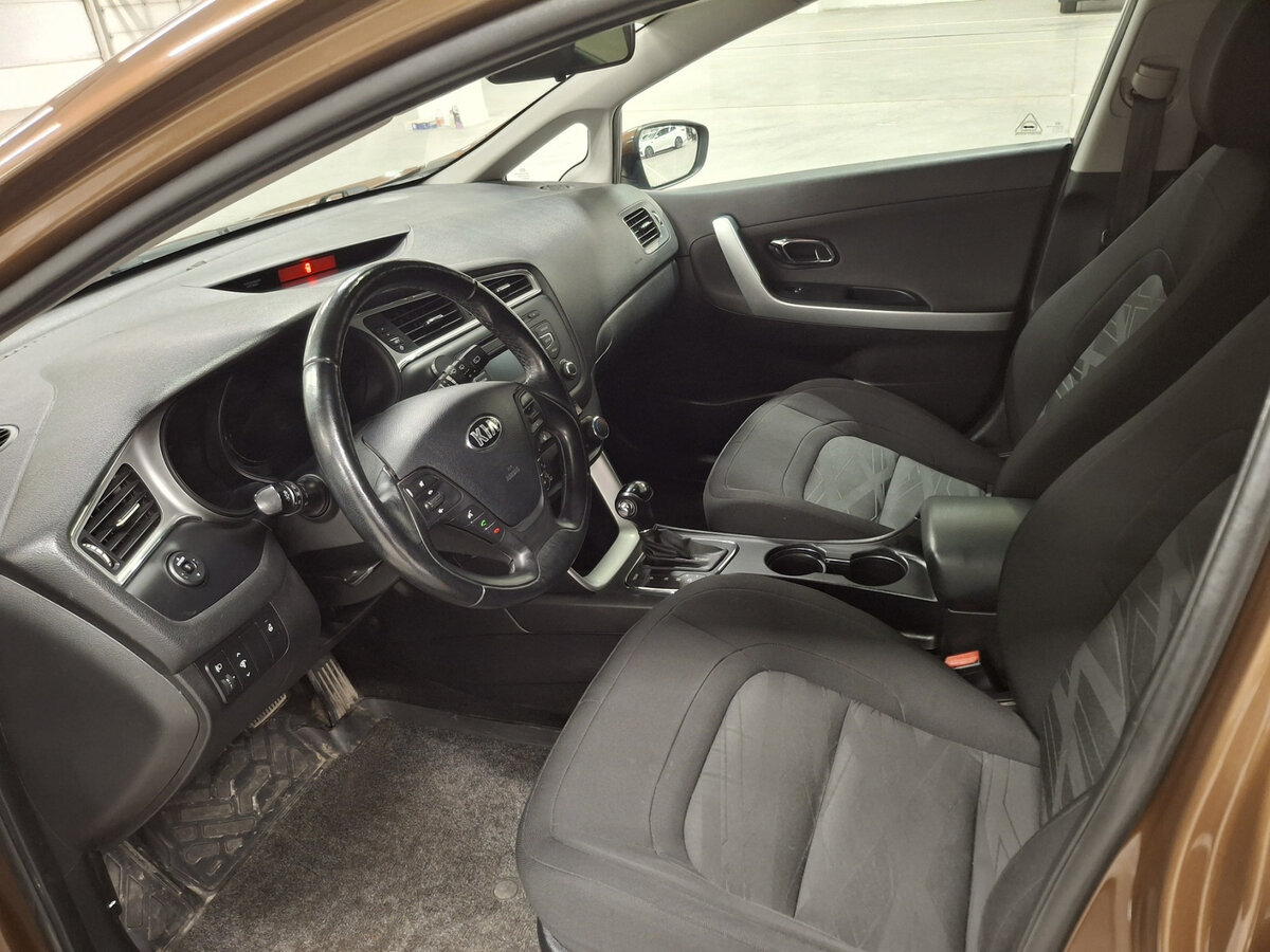 Купить Kia Ceed, 2015, 111 891 км.. Фото: #14