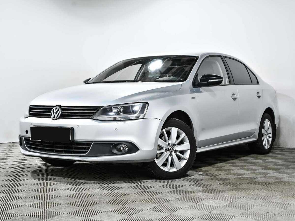 Купить Volkswagen Jetta, 2013, 158 244 км.. Посмотреть фото