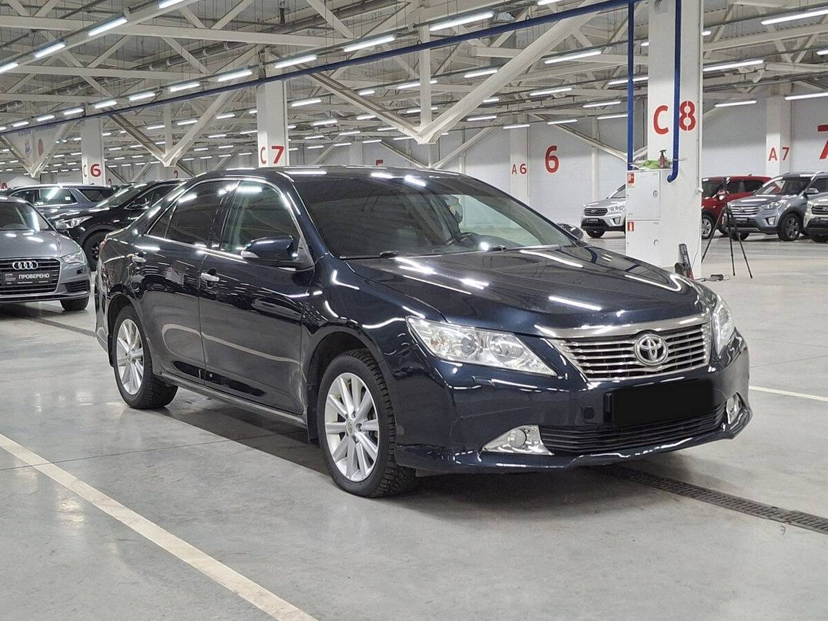 Купить Toyota Camry, 2014, 180 712 км.. Фото: #2