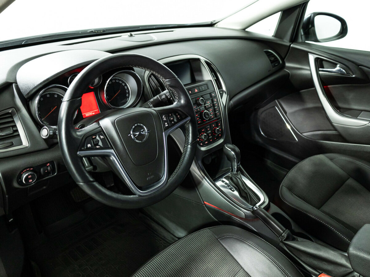 Купить Opel Astra, 2012, 122 744 км.. Фото: #10