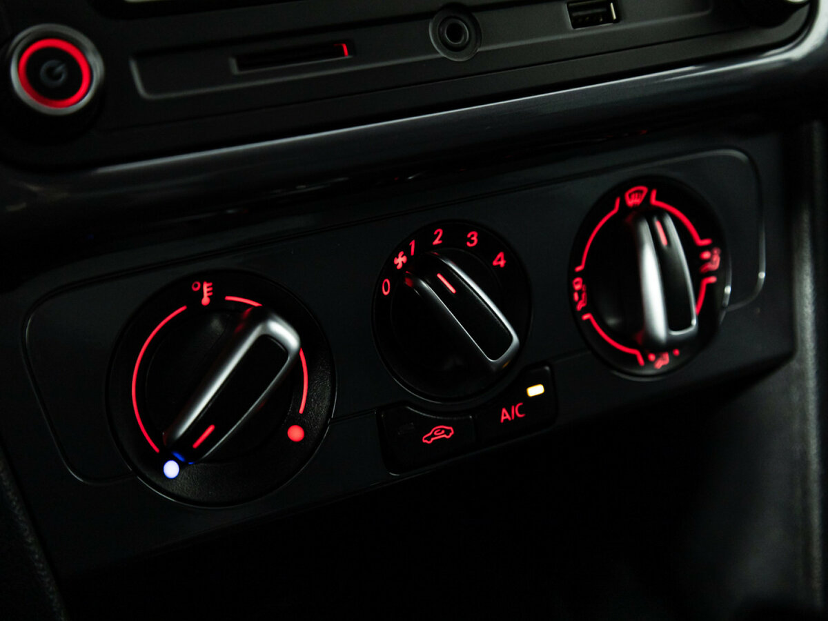 Купить Volkswagen Polo, 2020, 99 698 км.. Фото: #14